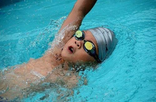 少儿 游泳运动 少儿 游泳运动